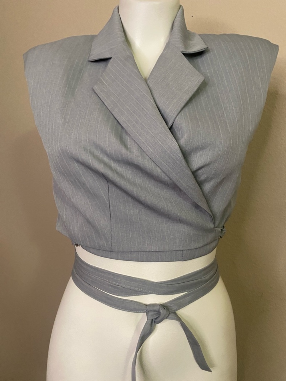High Street Tailored gray Pinstripe Crop wrap blazer Top M